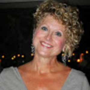 Meet your Posher, Suzanne